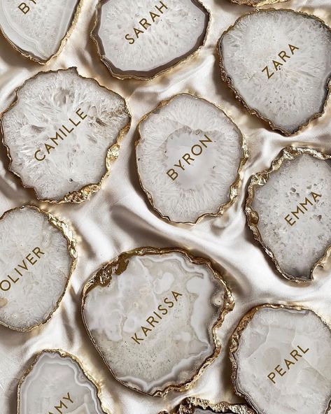 Creative Place Cards Wedding, Wedding Coasters Favors, Bridesmaid Groomsmen Gifts, Photo Coasters, Wedding Coasters, Agate Coasters, Wedding Name, Love Photo, Personalized Wedding Favors