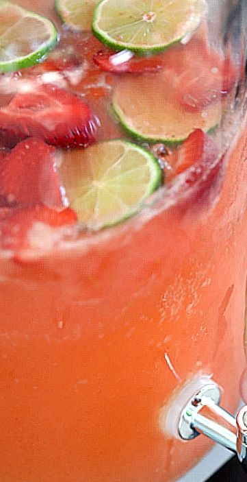 Mexican Party Punch, Non Alcoholic Margarita Punch Recipes, Punch For Taco Party, Margarita Punch Non Alcoholic, Tequila Punch Recipes Parties, Mexican Punch Alcoholic, Virgin Margarita Punch, Fiesta Punch Non Alcoholic, Margarita Punch Bowl Recipe