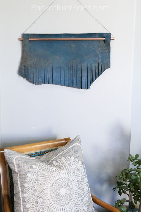 DIY leather wall hanging, easy tutorial for this pretty wall decor idea! Pretty Wall Decor, Leather Wall Hanging, Leather Wall Art, Silver Home Accessories, Leather Candle, Baby Nursery Wall Decor, Pretty Items, Diy Porch Decor, Home Interior Accessories