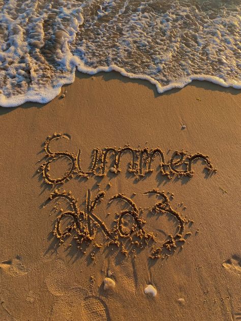 Writing In Sand, Aesthetic Writing, Summer 2023, The Beach, Writing, Drawings, Art