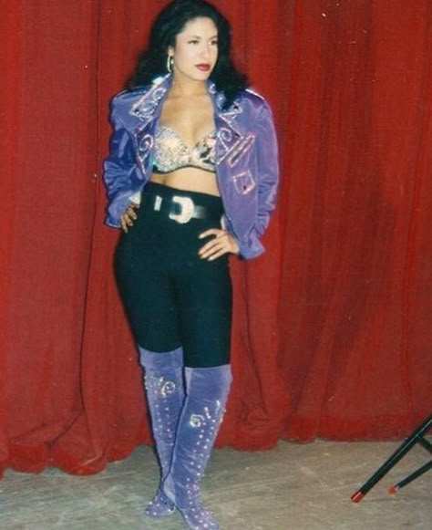 Selena Quintanilla Body, Selena Quintanilla Fashion, Selena Quintanilla Outfits, Selena Pictures, Anything For Selenas, Tejano Music, Selena Q, Corpus Christi Texas, Selena Quintanilla Perez