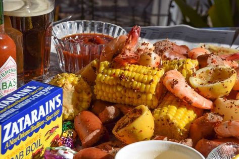 Zatarains Shrimp Boil Recipe, Boil Recipes Cajun, Seafood Boil Recipes Cajun, Crab Boil Recipe, Mardi Gras Recipes, Cajun Shrimp Boil, Shrimp And Crab Boil, Shrimp Boil Recipe, Seafood Boil Recipes