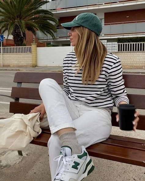 60+ Best New Balance 550 Outfits For Women [2023]: How To Style The It Sneakers White And Green New Balance Outfit, New Balance 550 Outfit Woman, New Balance Outfits, New Balance 550 Outfit, 550 Outfit, 530 Outfit, Best New Balance, It Sneakers, Nb Sneakers