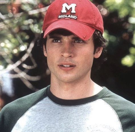 Charlie Baker Cheaper By The Dozen, Leave Me On Read, Miss Baker, Charlie Baker, Cheaper By The Dozen, Tom Welling, Man Face, Dream Man, Clark Kent