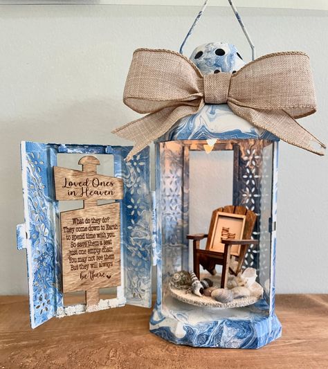 Beach Themed in Loving Memory Lanterns Christmas in Heaven - Etsy Memory Lanterns Diy, Beach Memorial Ideas, Memory Lantern Christmas, Memorial Lanterns Diy, Diy Memorial Ideas For Loved Ones, Memorial Crafts For Loved Ones, Memory Lanterns, Beach Memory Jars, Beach Jar