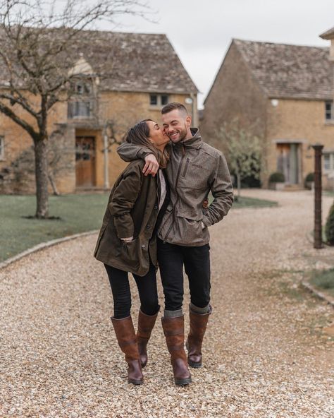 Country Walk Outfit, English Countryside Fashion, Scotland Outfit, English Country Fashion, Ali Gordon, Countryside Outfit, Countryside Fashion, British Country Style, British Aesthetic