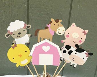 Pink Barnyard Party, Pink Farm Party, Barn Birthday Party, Girls Farm Birthday, Cow Birthday Parties, Farm Themed Party, Barnyard Birthday Party, Farm Theme Birthday, Farm Animal Party