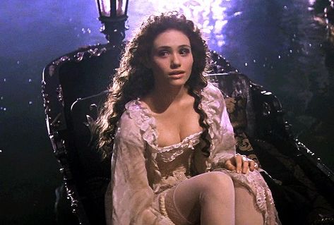 Emmy Rossum as Christine Daae in The Phantom Of the Opera (2004) Phantom Of The Opera 2004, Hawke Dragon Age, Opera Ghost, Christine Daae, Music Of The Night, A Night At The Opera, The Phantom Of The Opera, Emmy Rossum, I Love Cinema