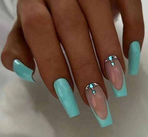 Beachy Nail Designs, Light Blue Nail Designs, Teal Nail Designs, Beachy Nails, Light Blue Nails, Rose Makeup, Baby Blue Nails, Red Marble, Glow Nails