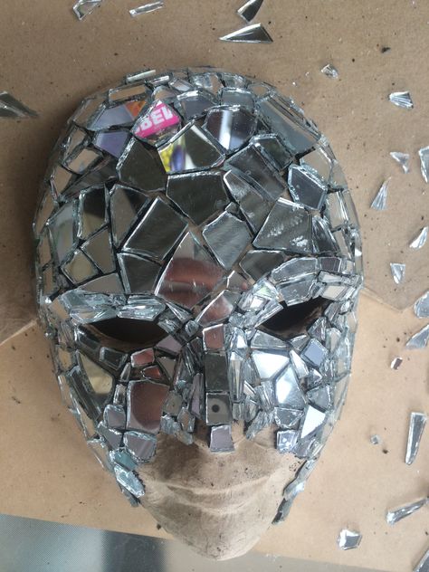 Broken Mirror Projects, Mirror Mask, Personal Project Ideas, Mirrored Costume, Fashion Sketchbook Inspiration, Shattered Mirror, Egyptian Painting, High School Art Projects, Rock And Pebbles