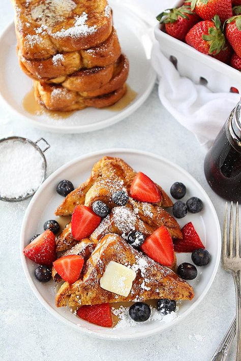 Top 10 Recipes of 2018 Awesome French Toast Recipe, Roti Panggang, Homemade French Toast, Menu Sarapan Sehat, France Nice, Best French Toast, France Aesthetic, Läcker Mat, French Toast Recipe