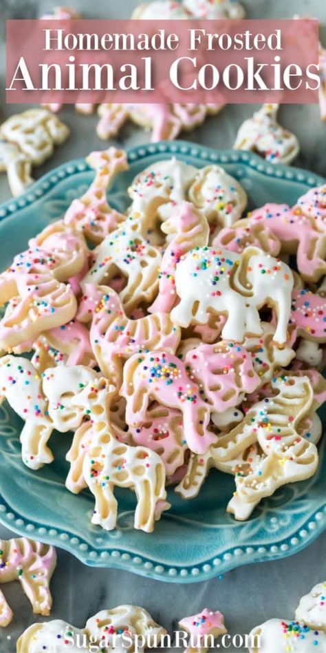 Animal Cookies Recipe, Frosted Animal Cookies, Sunday Sweets, Sugar Spun Run, Baking Challenge, Frosted Cookies, Cookie Deserts, Cutout Cookies, Homemade Snickers