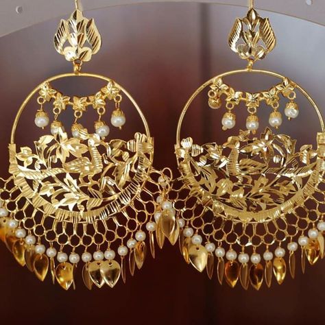 Punjabi Traditional Jewellery Gold, Punjabi Jewelry Traditional, Punjabi Traditional Jewellery, Bridal Jewelry Sets Brides, Unique Gold Jewelry Designs, Bridal Jewelery, Indian Jewelry Earrings, Gold Jewelry Outfits, Diamond Fashion Jewelry