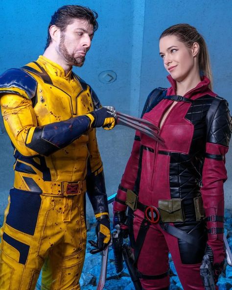 Red & Yellow. Part 1 ♥️💛 With the release of #DeadpoolAndWolverine right around the corner, I would like to share not just one but 10 cosplay photos featuring cosplayers dressed as Deadpool, Wolverine, or even both, & this is just the first part! More to come later. --- @theprincedeguzman as Wolverine @cosplayactionph as Deadpool --- @robpool_cosplay as Deadpool @mikedastardly87 as Wolverine --- @saadleup as Wolverine @thedallasdeadpool as Deadpool --- @earthwings77_cosplay as Wolverine... Deadpool And Wolverine Cosplay, Deadpool And Wolverine Couple Costume, Deadpool And Wolverine Costume, The Boys Cosplay, Halloween Casal, Deadpool Halloween, Logan Xmen, Wolverine Costume, Wolverine Cosplay