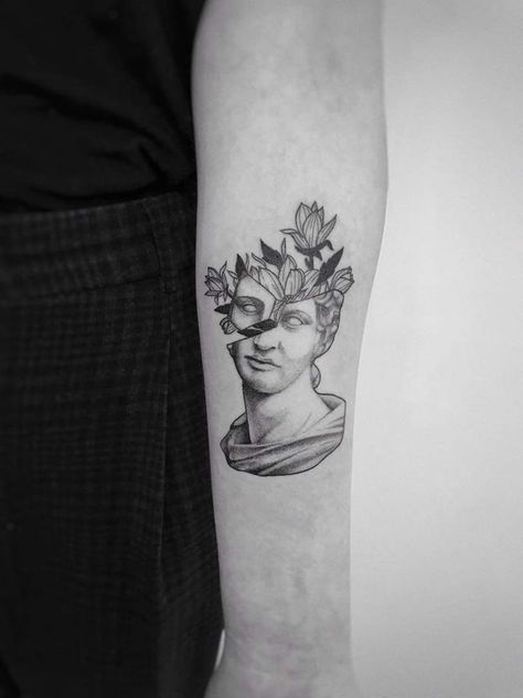 150 10cm Sculpture Tattoo, Statue Tattoo, Greek Mythology Tattoos, Mythology Tattoos, Greek Tattoos, Modern Tattoos, Aesthetic Tattoo, A Unicorn, Mini Tattoos