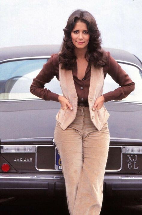 Kelly Garrett, 1970 Outfits, 1970s Outfits, 70s Fashion Women, 1970s Fashion Women, 70s Women Fashion, Vogue Vintage, 1970s Women, 70 Fashion