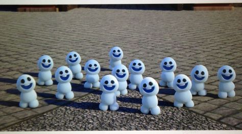 Mini snowmen from the Disney short frozen fever. There're so adorable!!!!! Creative Snowman Ideas, Creative Snowman, Snow Ideas, Forrest Gump Costume, Frozen Snowman, Snowman Ideas, Dessert Truffles, Elsa Olaf, Frozen Costume