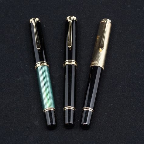 Pelikan Fountain Pen, Parker Pen, Liquid Ink, Pen Nib, Writing Pens, Fountain Pen Ink, Writing Tools, Fountain Pens, Pen And Paper