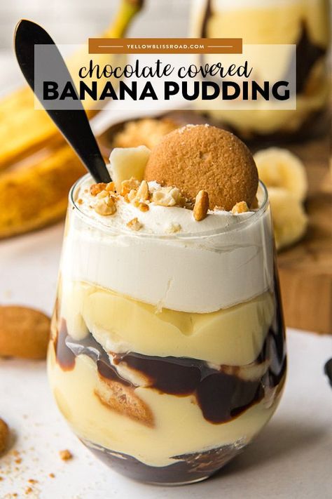 Chocolate Covered Banana Pudding Cups are a mashup of two classic dessert favorites, layered in beautiful glasses for a unique and fun dessert. Banana Pudding Cups, Pudding Cup Recipes, Chocolate Pudding Cups, Mason Jar Desserts, Chocolate Covered Bananas, Fun Dessert, Beautiful Glasses, Pudding Cups, Pudding Desserts