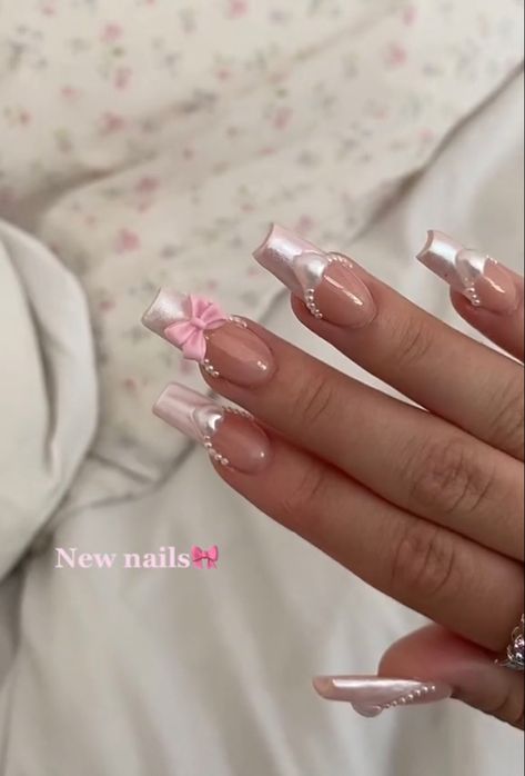 Cute Simple Nails, Girly Acrylic Nails, Really Cute Nails, Soft Nails, Unique Acrylic Nails, Kawaii Nails, Pink Acrylic Nails, Funky Nails, Pretty Acrylic Nails