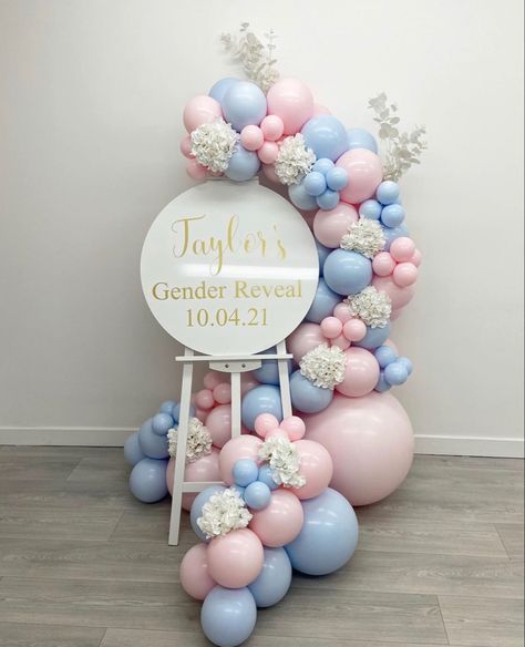 Balloon Decorations Without Helium, Balloon Bouquet Diy, Baby Shower Background, Baby Shower Deco, Moon Baby Shower, Gender Party, Sprinkle Baby Shower, Pastel Balloons, Gender Reveal Party Decorations