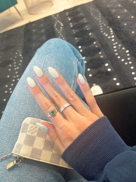 Nails For Sage Green Dress, Sage Green Dip Nails, Sage Green Almond Nails, Nails For Green Dress, Cali Nails, Green Almond Nails, Natural Almond Nails, Cute Almond Nails, Almond Nails Pink