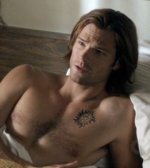 . Winchester Tattoo, Sam Supernatural, Sam Walker, Jared Padalecki Supernatural, Brown Hair Men, Black Brown Hair, Winchester Supernatural, Sam And Dean Winchester, Jared And Jensen