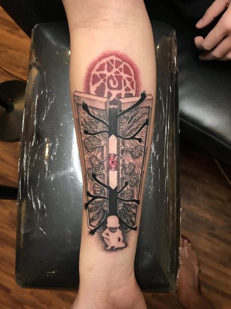 Truth Tattoo, Pop Culture Tattoos, Tattoo Perna, Rib Tattoos For Guys, Leg Sleeve Tattoos, Leg Tattoo Ideas, Alchemy Tattoo, Culture Tattoos, Nerdy Tattoos