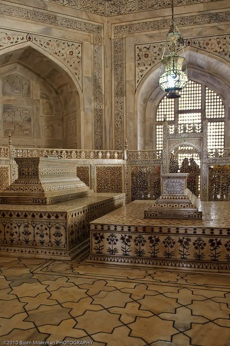 Taj Mahal Interior, Taj Mahal Art, تاج محل, Mumtaz Mahal, Historical India, Delhi City, Shah Jahan, India Travel Places, India Architecture