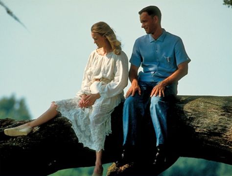 Forrest & Jenny <3 Forest Gump And Jenny, Tom Hanks Forrest Gump, Forrest Gump 1994, Forest Gump, Robin Wright, 27 September, Tv Show Outfits, Movie Shots, Movie Director