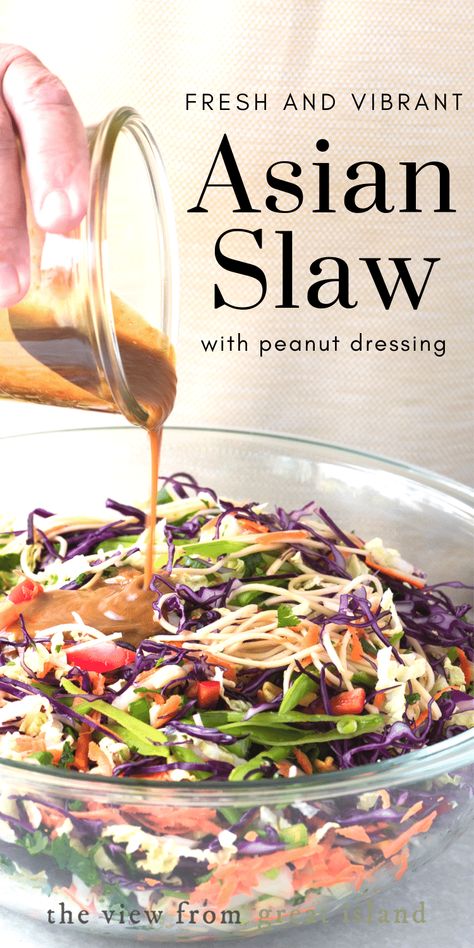 My vegan Asian Slaw with a creamy peanut dressing is a Chinese coleslaw with chow mein noddles that tastes so good you don't even realize how healthy it is. #dressing #best #spicy #creamy #easy #healthy #recipe #asian #chowmein #noodles #potluck #cabbage #vinegar #chicken #sidedish #salad #peanutdressing #vegan #vegetarian #chinese Chinese Coleslaw, Asian Slaw Recipe, Pasti Fit, Vegan Coleslaw, Asian Slaw, Ramen Noodle Recipes, Vegan Asian, Asian Salad, Slaw Recipes