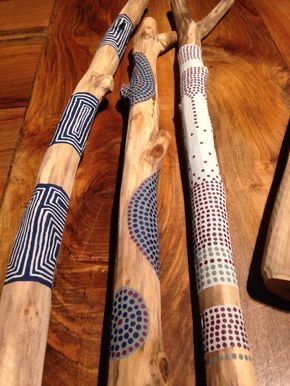 Spirit Sticks, Painted Driftwood, Didgeridoo, Driftwood Projects, Stick Art, Driftwood Crafts, Painted Sticks, Driftwood Art, Nature Crafts