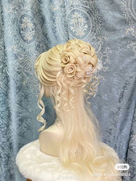 Royal Hairstyles, High Fashion Hair, Victorian Hairstyles, Cosplay Hair, Fantasy Hair, Hair Braid, Long Blonde, Hair Reference, Long Blonde Hair