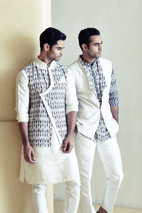 Tarun Tahiliani New Wedding Dress Indian, Mens Indian Wear, Design Kurta, Groom Dress Men, Indian Groom Wear, Wedding Dresses Men Indian, Pengantin India, Mens Fashion Dressy, Kurta Men