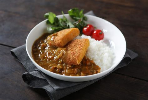 Pumpkin Katsu, Katsu Curry Recipes, Japanese Pumpkin, Wasabi Sauce, Golden Curry, Katsu Curry, Pumpkin Curry, Bangers And Mash, Japanese Curry