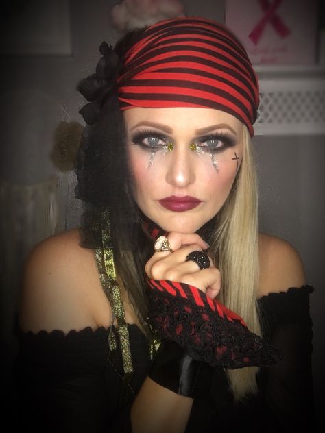 Pirate Girl Makeup, Pirate Makeup Ideas, Pirate Makeup, A Pirates Life For Me, Pirates Life For Me, A Pirates Life, Pirate Girl Costume, Themed Makeup, Brown Eyebrow Pencil