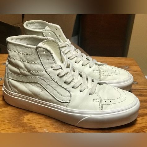 Men’s 6 Women’s 7.5 Cream White Leather High Top VANS OLD SKOOL Sneakers White High Top Vans, Vans Men, White High Tops, High Top Vans, Leather High Tops, The Warrior, Mens Vans, Vans Old Skool, Vans Old Skool Sneaker