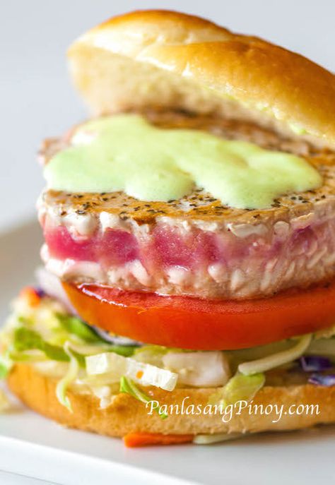 If you love tuna, Ahi Tuna Sandwich with Wasabi Mayonnaise will interest you. Ahi Tuna Recipes, Ahi Tuna Sandwich, Tuna Sandwich Recipes, Ahi Tuna Recipe, Panlasang Pinoy Recipe, Tuna Dishes, Ahi Tuna Steak, Pinoy Recipe, Tuna Burgers