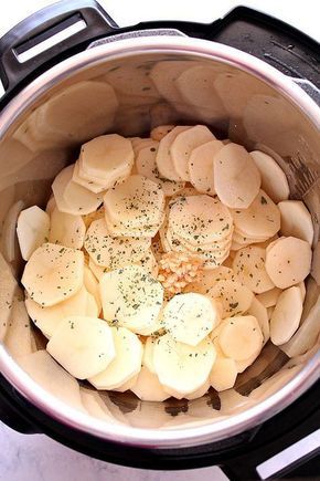 The Instant Pot Scalloped Potatoes, Instant Pot Veggies, Scalloped Potatoes Recipe, Recipe Instant Pot, Pressure Cooking Recipes, Electric Pressure Cooker Recipes, Scalloped Potato Recipes, Best Instant Pot Recipe, Easy Instant Pot Recipes