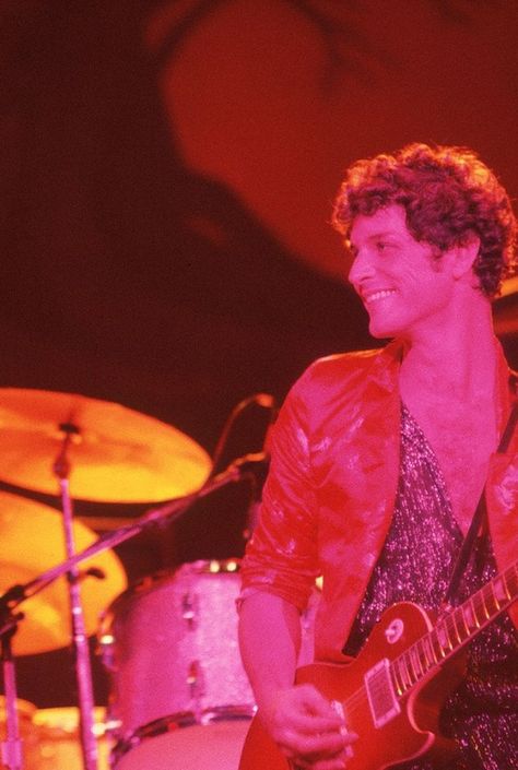 Lindsey Buckingham 70s, Stevie Nicks Lindsey Buckingham, Frozen Love, Buckingham Nicks, Stephanie Lynn, Lindsey Buckingham, Stevie Nicks Fleetwood Mac, Real Fashion, Daisy Jones