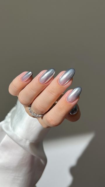 Aistė Haas on Instagram: "🌬️🌊 grayish blue ombre nails as crisp as the fall air 🌧️  *products used are linked on my amzn in the bio  _____ *affiliate #fallnails #chromenails #ombrenails  #bluenails #nails #nailinspo #nailtutorials #diynails white blue gray gradient nails, almond nails, simple classy autumn" Gradient Nails Almond, Almond Nails Simple, Classy Autumn, Blue Ombre Nails, Gray Gradient, Grayish Blue, Nails Simple, Greyish Blue, Nails Almond