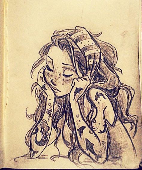 Flowy Hair Drawing, Long Flowy Hair, Flowy Hair, Tattoo Character, Mermaid Sketch, Draw Comics, Kunst Tattoos, Sea Tattoo, Shojo Anime