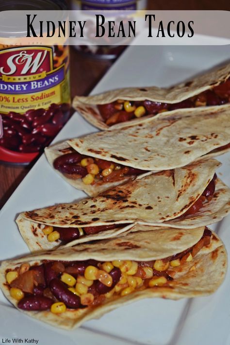 ad I love using @SWBeans in all my recipes. You can easily substitute other foods with the beans. It's simple, and they taste delicious. I used the S&W Kidney Beans and made some kidney bean tacos. #SWBeans #IC Kidney Beans Recipe, Recipes With Kidney Beans, Skillet Chicken Parmesan, Crispy Oven Fried Chicken, Crispy Oven Fries, Bacon Grilled Cheese, Chimichurri Recipe, Trout Recipes, Easy Sheet Pan Dinners