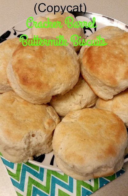 Cracker Barrel Biscuits, Easy Stew Recipes, Cracker Barrel Copycat Recipes, Copycat Cracker Barrel, Cracker Barrel Hashbrown Casserole, Cracker Barrel Recipes, Hashbrown Casserole Recipe, Yummy Biscuits, Homemade Biscuits