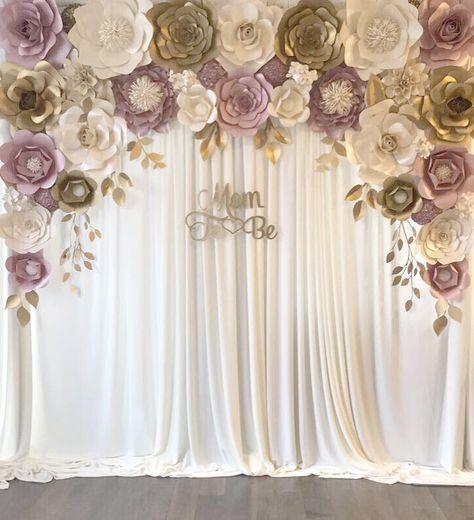 Mom to be paper flower backdrop/gender reveal/baby shower Mom To Be Decoration Ideas, Mom To Be Decoration, Spring Paper Flowers, Giant Paper Flowers Diy, Pink Baby Shower Decorations, Girl Shower Themes, Flowers Lavender, Diy Baby Shower Decorations, Trendy Baby Shower Ideas