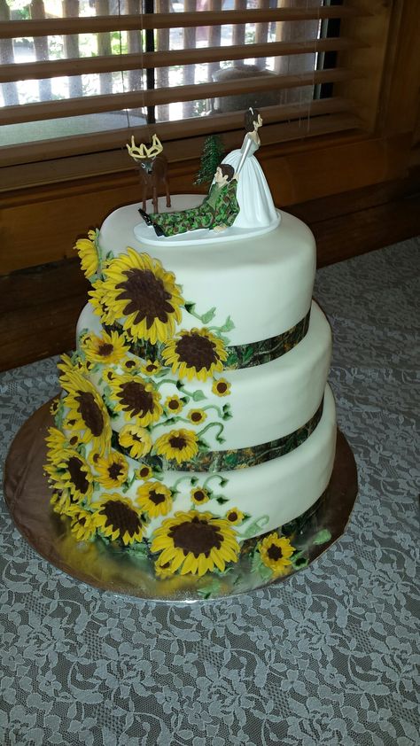 Hunt is over. Sunflowers and camo wedding Sunflower And Fishing Wedding, Camo And Orange Wedding, Teal And Camo Wedding, Teal Camo Wedding, Sunflower And Camo Wedding, Sunflower And Camo Wedding Rustic, Wedding Cake Clipart, Muddy Girl Camo Wedding, Camo Wedding Dresses