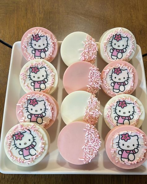 Hello Kitty 3rd Birthday 🩷🎀 • • • • #paradisepastries #cakepops #chococoveredtreats #sugarcookies #chocolatelovers #sweettreats #desserts #bayarea #tracy #408 #209 Hello Kitty 3rd Birthday Party, Hello Kitty Themed Desserts, Hello Kitty Donut, Hello Kitty Oreos, Hello Kitty Rice Crispy Treats, Hello Kitty Treats, Hello Kitty Desserts, Hello Kitty Cakepops, Hello Kitty Breakable Heart Chocolate