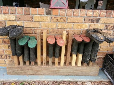 Boot Rack Ideas, Diy Garage Storage Cabinets, Stackable Shelves, Diy Shoe Rack, Boot Rack, Boot Storage, Diy Garage Storage, Rubber Boot, Diy Garage