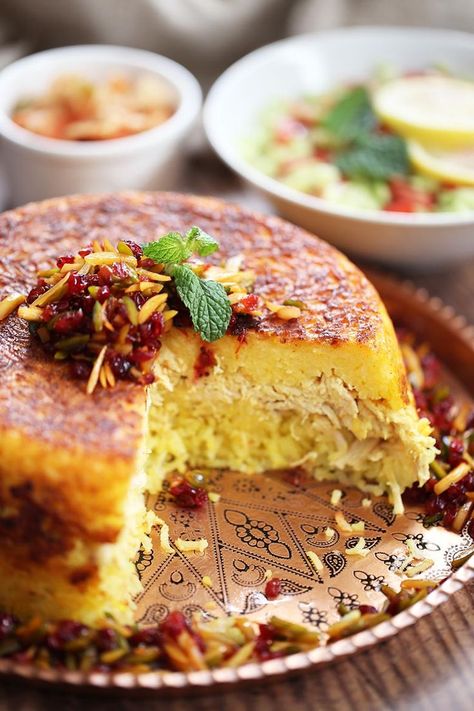 Persian Tahchin, Tachin Recipe, Tahchin Morgh, Persian Rice, Persian Recipes, Saffron Rice, Persian Cuisine, Iranian Food, Crispy Rice