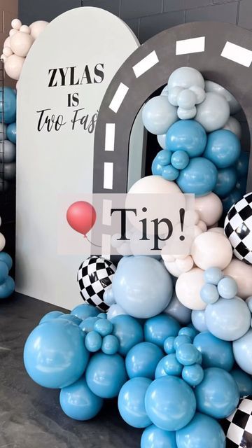 Balloon Tips, Balloon Hacks, Balloon Artist, Custom Balloons, December 26th, Custom Backdrop, 2nd Birthday Parties, Balloon Garland, I Don T Know